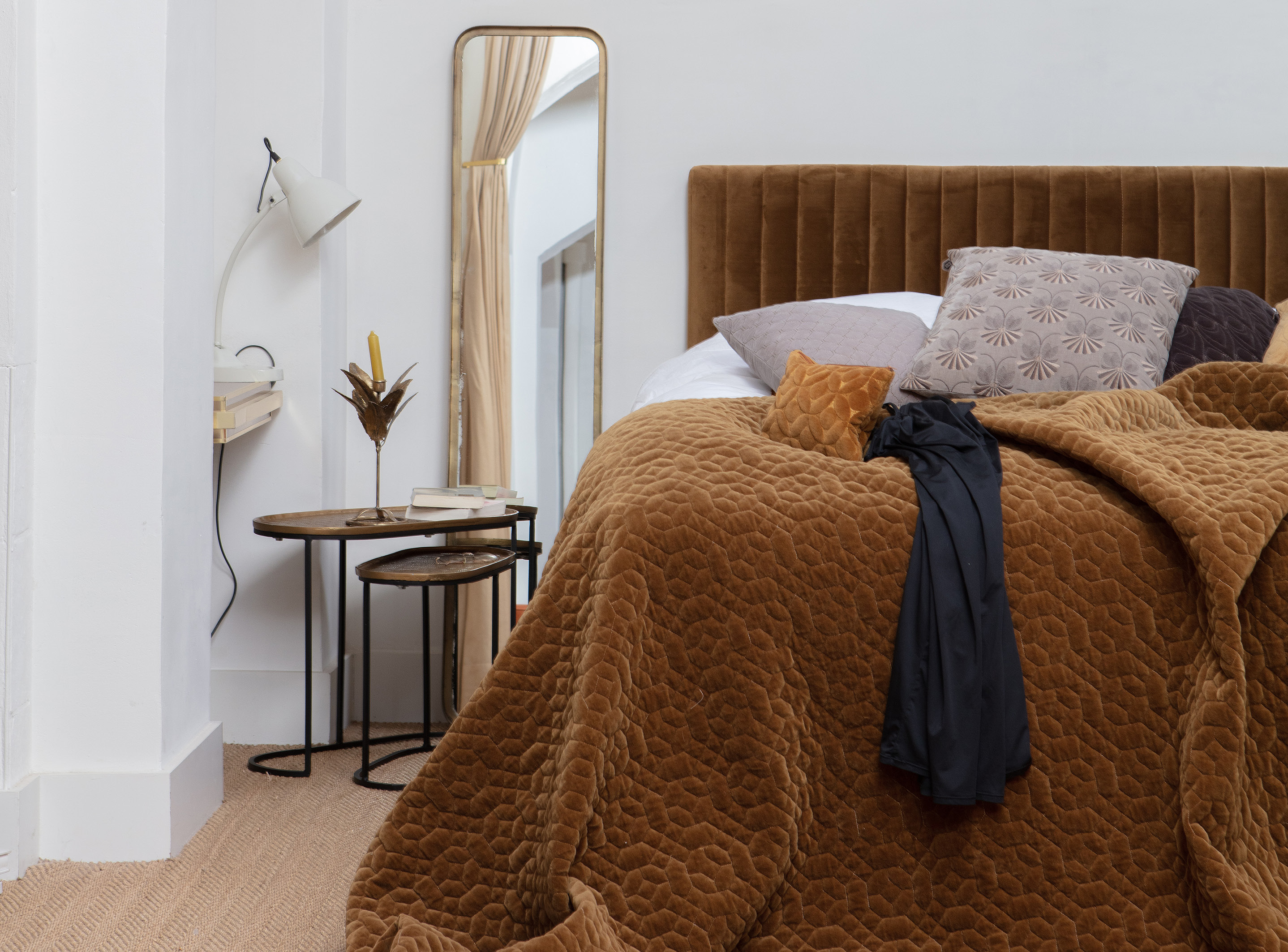 BePureHome Snooze hoofdbord, geometric sprei, slender passpiegel